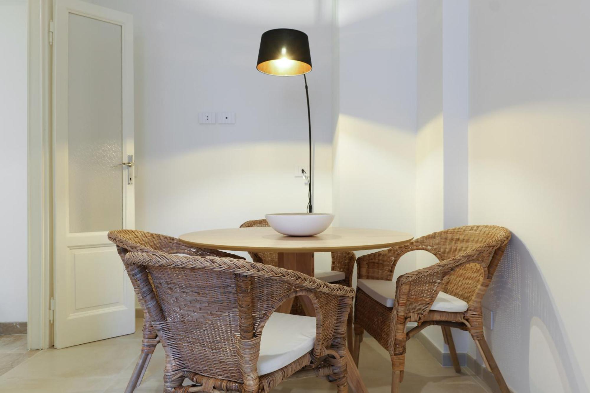 Adelaide Elegant Apartments Milánó Kültér fotó